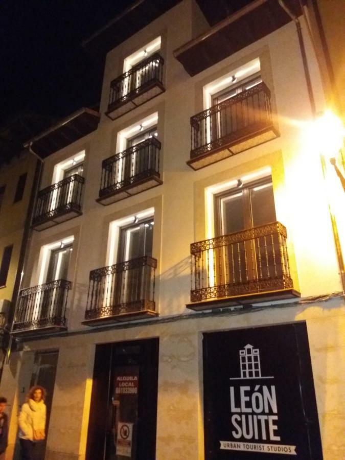 Leon Suite Urban Studios 외부 사진